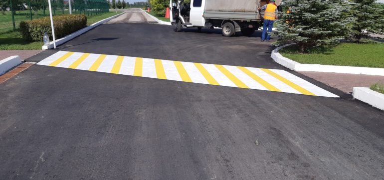 Нанесение дорожной разметки